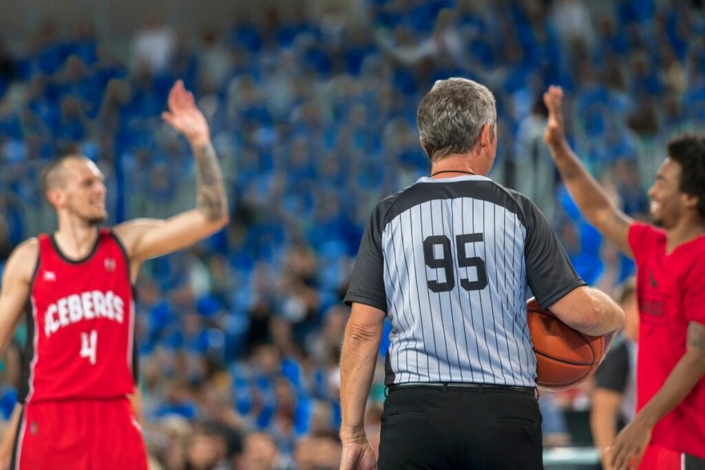 Basketball Referee Roles And Responsibilities The Whistle Line
