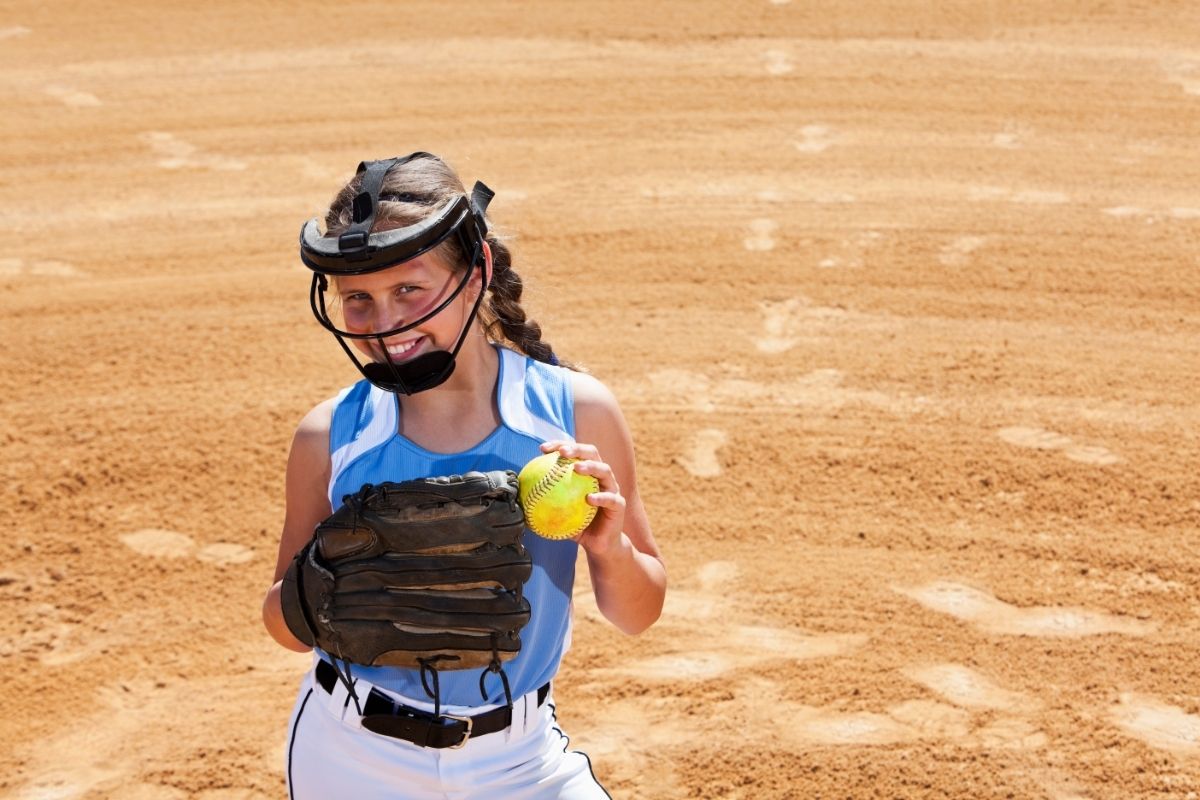 How Many Umpires Aare In A Softball Game?