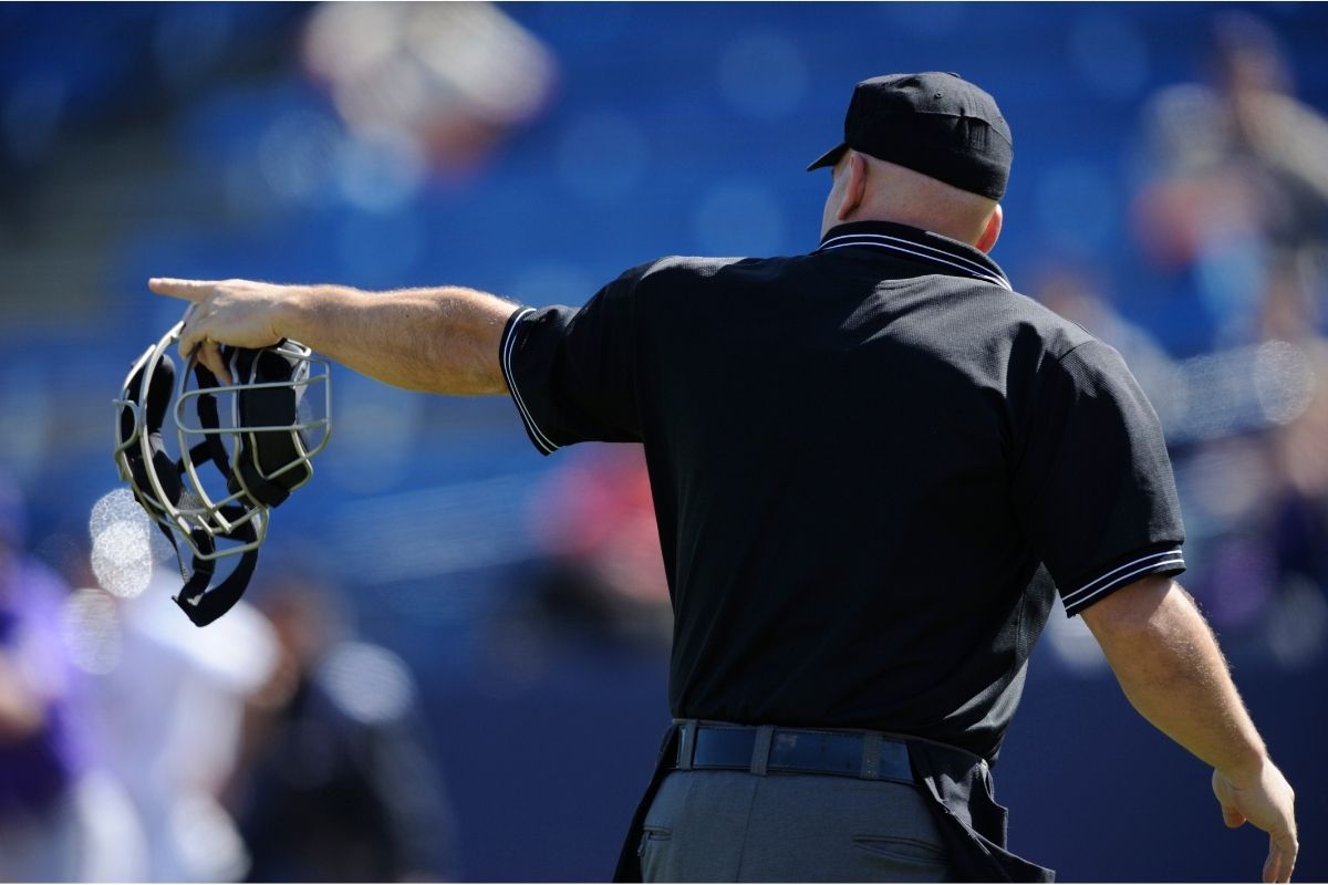 How To Become A Minor Or Major League Baseball Umpire